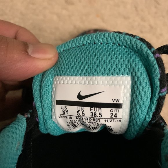 Nike SB Youth Canvas "Have a Nike Day" Sneakers - Picture 10 of 15